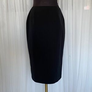 L’Officiel  Y2K Black Pencil Midi Skirt Mint Condition! Made in Canada 🇨🇦 Size 6